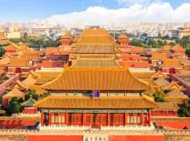 Happy Dragon Saga Hotel with terrace -- Free wifi with fluent English speaking Tourist ticket service & food recommendation Near Tian ' AnMen Forbidden City , Wangfujing walking street , Easy to get any tour sights by metro