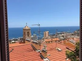 Seaview Apartment with 1 Bedroom - Next to Monaco