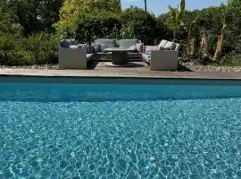 Cocon de Verdure Suite avec piscine & lit King Size 2mx2m Table d'Hôtes proche Agen Nérac Villeneuve