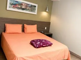 Acomodacao com vista, recepcao, garagem e prox Shop Nova Iguacu