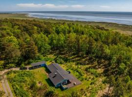 Holiday Home Alika - 300m from the sea by Interhome，莱斯的飯店