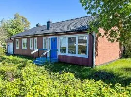 Holiday Home Tallkotten by Interhome