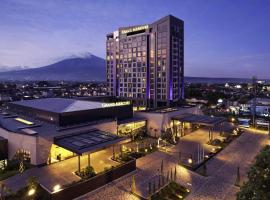 Grand Mercure Malang Mirama, hotel em Malang
