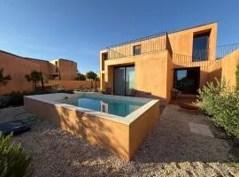 Villa Petra Vilamoura- Modern Retreat near Beach, Golf & Marina