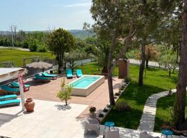 B&B Luci della Collina Boutique Relax, hotel a Tortoreto Lido