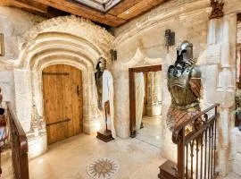 Suite des Seigneurs - Château Vieux d'Ancezune - Expérience inédite - Médiéval - proche Orange et Avignon