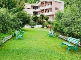 Paros Rooms Family Place Radhime Vlore