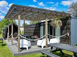 ''Zunds'' Camping house
