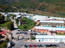 Rozafa Fish City Hotel, hotel u gradu Elbasan