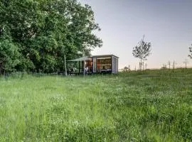 Chata Rod by TwoFingers glamping