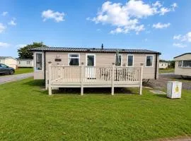 6 Berth Caravan With Decking At Sunnydale Holiday Park Ref 35243Kg