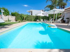 Holiday Fontane Bianche Gabriella, מלון בפונטנה ביאנקה