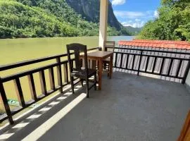 Views Backpackers Hostel