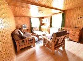Cozy detached holiday home in Grengiols Valais with mountain views, vila di Grengiols