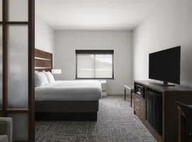Best Western Plus College Station Inn & Suites