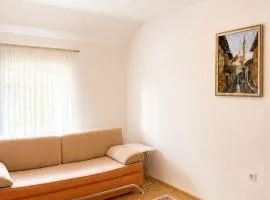 Fole Apartments