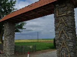 Lukin salaš broj 3
