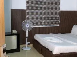 Halijomak Apartments