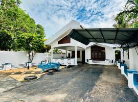 Kingjey family residence, hotel v mestu Kalpitiya