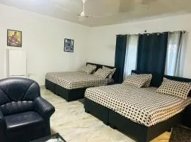Big Papa Hotel