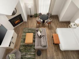 Le Parc Gatineau, Tapestry Collection by Hilton، فندق في غاتينو