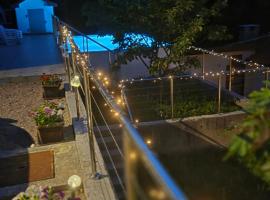Sanleon, hotel u Bribiru