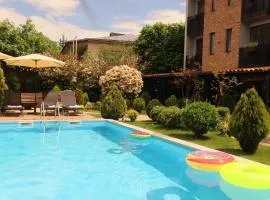 Boutique Hotel Kviria