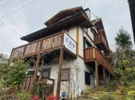 天ケ瀬温泉の貸別荘は弐番館 4名様までは同じ料金です