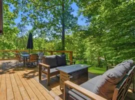 Tranquil Cabin Garage Games Boats Bikes Parking