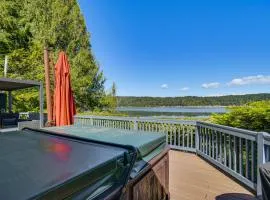 Waterfront Union Getaway w/ Ocean & Mtn Views