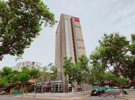 ibis Santiago Providencia, hotel sa Santiago