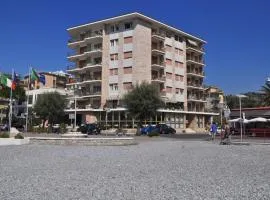 Gaiavacanze Beach Apartment