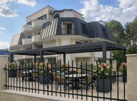 Raya Boutique, hotel em Sunny Beach