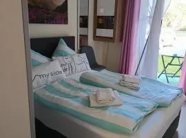 Apartment für 1 oder 2 Personen,praktisch und Hübsch