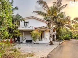 StayVista at Tarikas Goldshore with BBQ, Pool & Wi-Fi