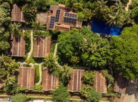 Sambor Village Hotel, hotel u gradu Kompong Tom