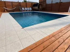 Blu Pointe & Retreat