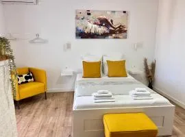 Studio apartments RAFAEL - 4 minutes to the beach
