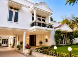 Regalia Home Sapphire Stay