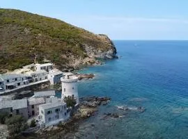 Maison de pêcheur les pieds dans l'eau