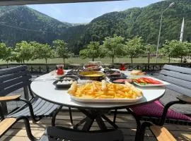 Ena Suites
