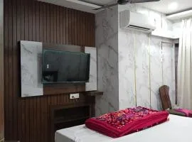 Alakhnanda guest house