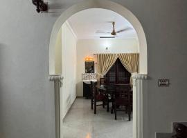 Stay at Renovated Home at DBRA-61 Don Bosco Cross Road Vaduthala Ernakulam, hotel en Kochi