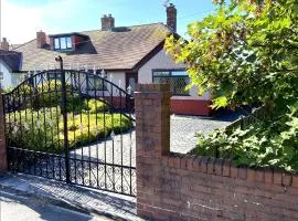 Quiet secluded two bedroom bungalow with parking