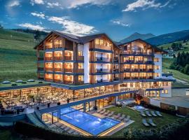 Hotel Edelweiss, hotel a Maranza
