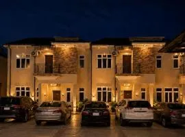 Kiniz Apartments & Hotel, Uyo