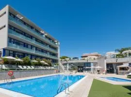 Apolo Suites Rentalmar