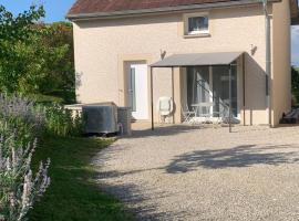 Votre Inndependance dans le Jura, hotel en Dampierre