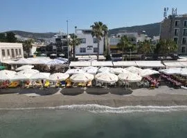 Artemis Hotel