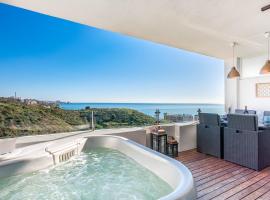 Carvajal Luxury Apartments, hotell i Fuengirola